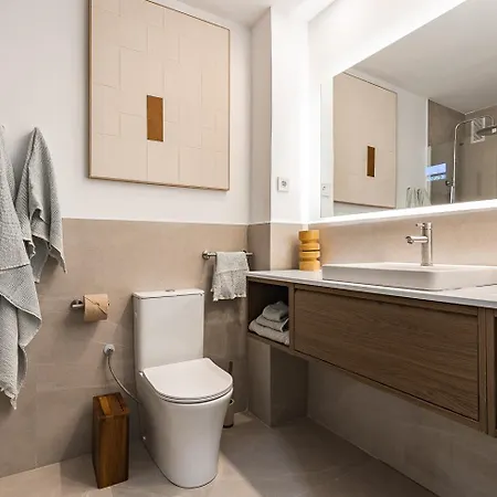 Comfortable And Spacious Flat In * ברצלונה