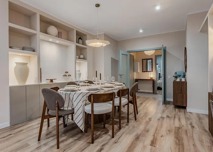 Apartment Comfortable And Spacious Flat In *