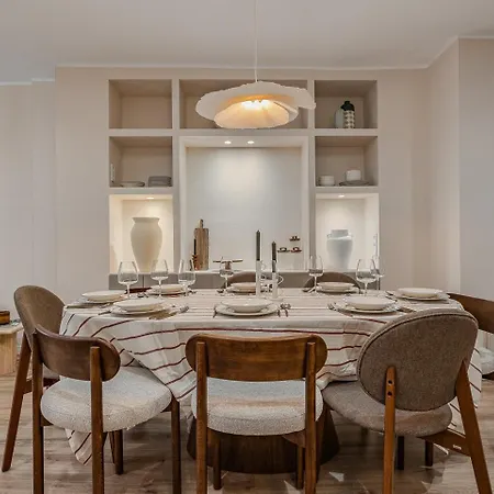Comfortable And Spacious Flat In Apartamento