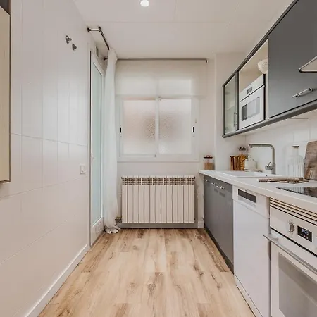 Comfortable And Spacious Flat In Barcelona