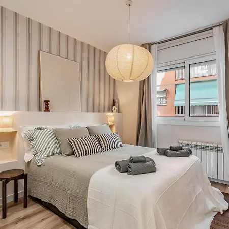 Comfortable And Spacious Flat In