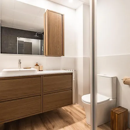 Apartamento Comfortable And Spacious Flat In *
