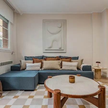 Comfortable And Spacious Flat In * Barcelona